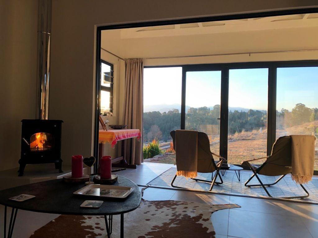 Sunset View Self Catering Cottage Underberg Bagian luar foto